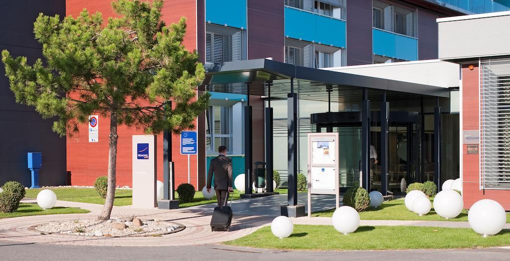 Novotel Lausanne Bussigny Crissier Luaran gambar